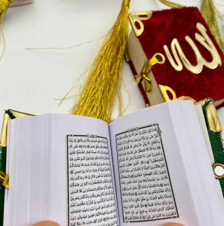 Koran Bok | Arbiska | 6 x 4,5 cm | Guld islamtrend