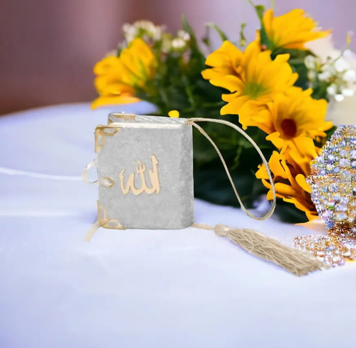 Koran Bok | Arbiska | 6 x 4,5 cm | Guld islamtrend