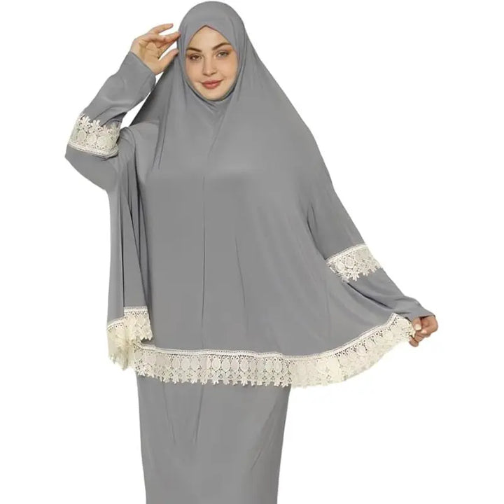 Oludeniz, TUR islamisk, kvinnor, klänningsbön islamtrend