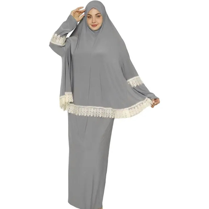 Oludeniz, TUR islamisk, kvinnor, klänningsbön islamtrend