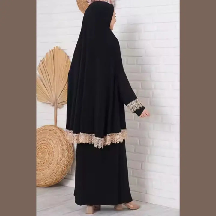 Oludeniz, TUR islamisk, kvinnor, klänningsbön islamtrend