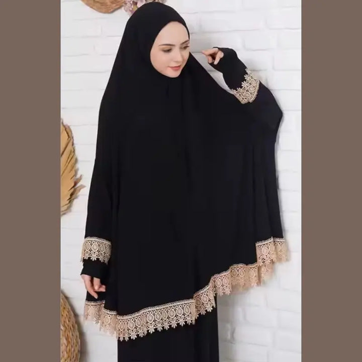 Oludeniz, TUR islamisk, kvinnor, klänningsbön islamtrend